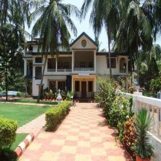 Stay In A Guesthouse In Candolim, Goa 3